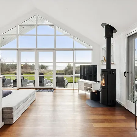Amazing In With House Sea View