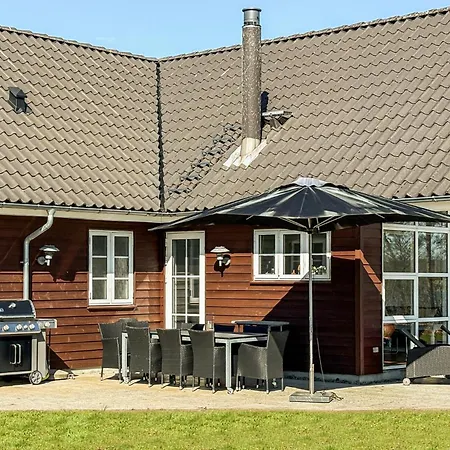 Amazing In With House Sea View *